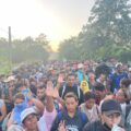 Caravana llega a Villa Comaltitlán.
