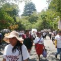 Pueblos zoques y tzotziles se unen en multitudinaria marcha por la paz. Imagen: Cortesía.