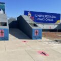 Cruces rosas en el estadio, un reclamo de justicia por los feminicidios en Ciudad Juárez.
Foto. La Verdad