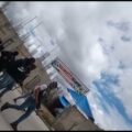 Con armas de grueso calibre, chalecos antibalas y encapuchados, personas armadas toman calles de San Cristóbal de Las Casas. Foto: Cortesía