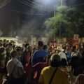 Cientos de pobladores protestan en el acceso principal a San José Terán