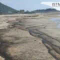 Derrame de combustible contamina cuatro playas de Oaxaca.
Foto: Istmo Press