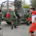 Ejército y pobladores se enfrentan a piedras y balazos en la frontera.
Foto: Cortesía