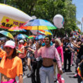 Integrantes de la comunidad LGBTTTIQ+ participan en la Marcha del Orgullo en Ciudad de México, México, el 24 de junio de 2023.
(Mar García/Global Press Journal)