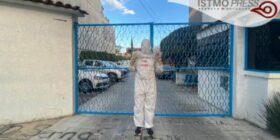 Acusa artista zapoteca, Lucas Avendaño a Defensoría y Fiscalía de Oaxaca de violentar sus DH por exigir justicia por hermano desaparecido
Foto: Istmo Press