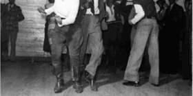 Imagen https://bluesvibe.com/2012/10/09/una-historia-del-blues/