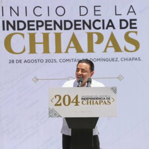 Conmemoran en Comitán 204 años del inicio de la Independencia de Chiapas con la unidad de los tres Poderes del Estado