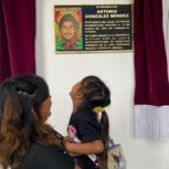 Placa en honor a Antonio González Méndez. Foto: Frayba